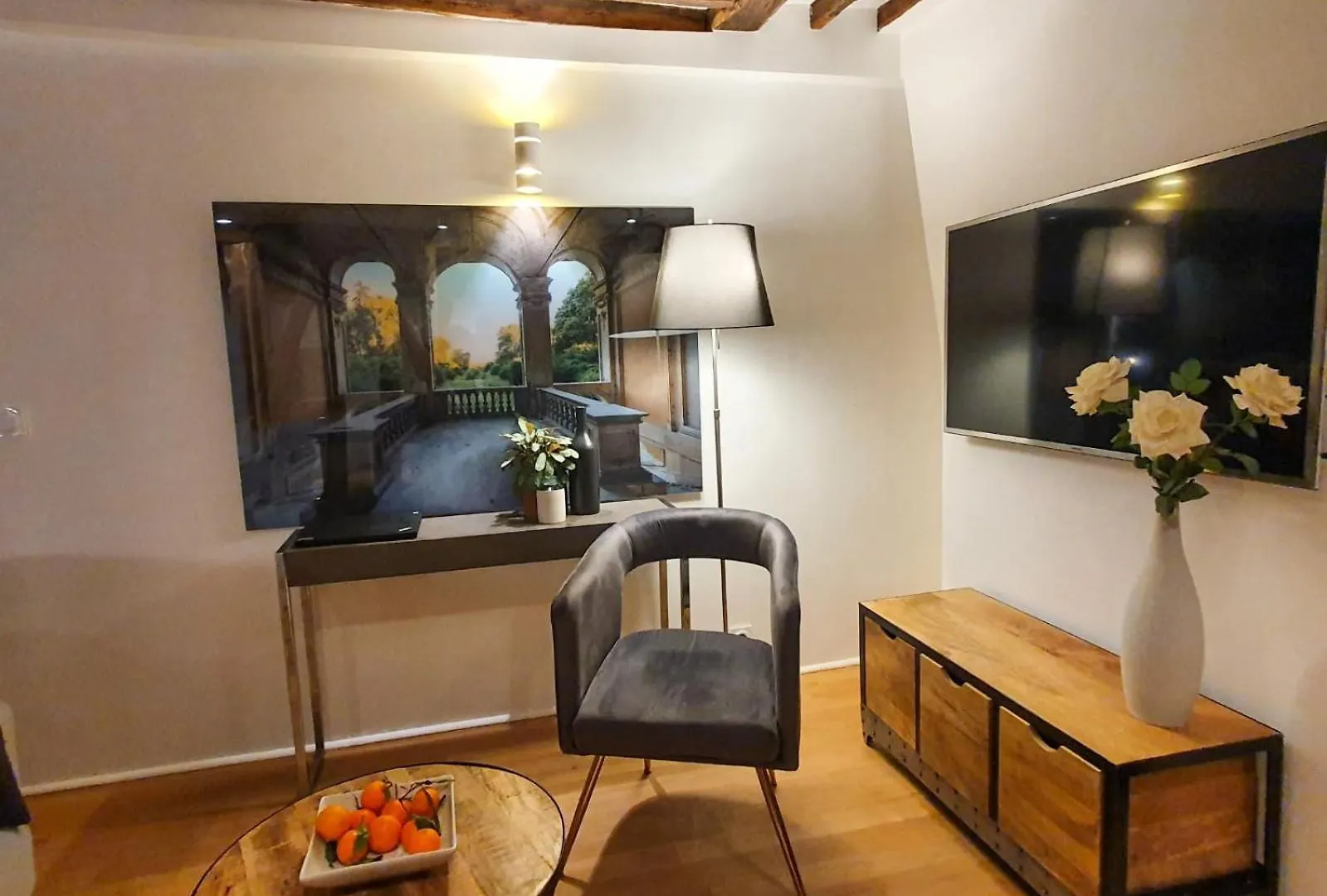 Appartement Charme De L'Ancien, Refait A Neuf Paris France