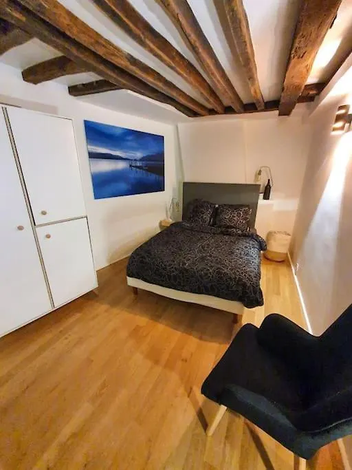Appartement Charme De L'Ancien, Refait A Neuf Paris 0*,  France